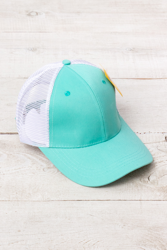 Кепка жіноча